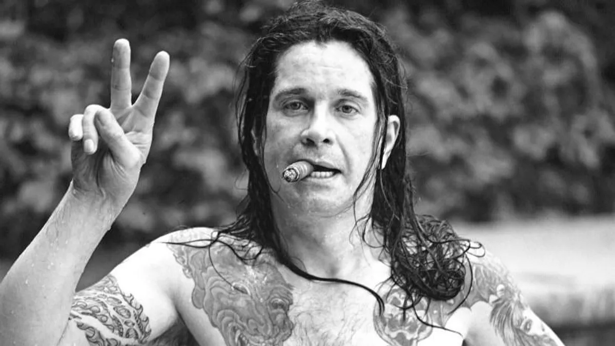 Leharapta a galamb fejét, macskákat mészárolt – Ozzy Osbourne legsötétebb pillanatai