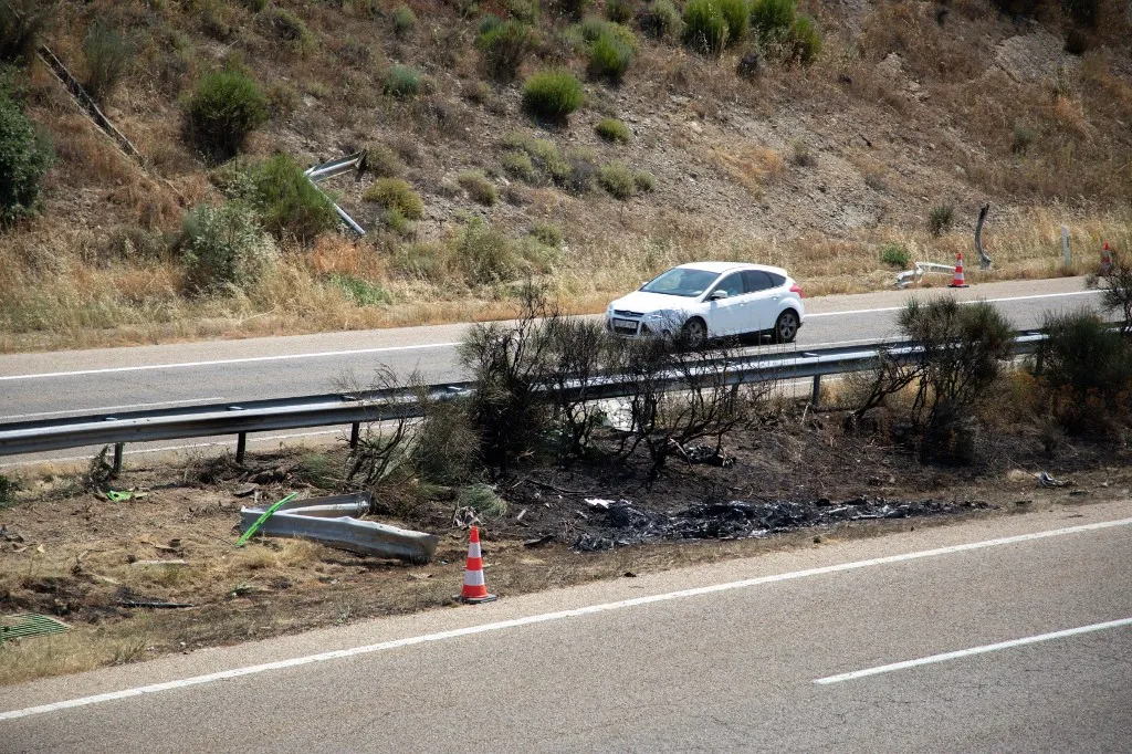 ZAMORA, SPAIN - JULY 3: A view from the traffic accident of the Portuguese Liverpool player Diogo Jota who lost his life in Zamora, Spain on July 3, 2025. Portuguese footballer Diogo Jota, a forward for British club Liverpool, died early Thursday in a car crash in Spain at the age of 28. Nico Rodriguez / Anadolu (Photo by Nico Rodriguez / Anadolu via AFP)