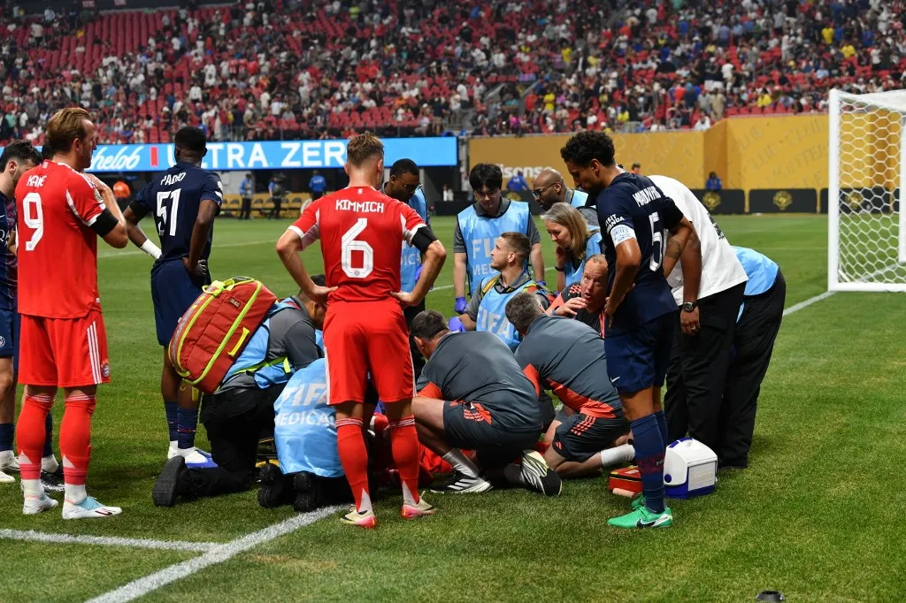 ATLANTA, USA - JULY 5: Jamal Musiala of Bayern Munich gets injured during 2025 FIFA Club World Cup quarter-final football match between Paris Saint-Germain and Bayern Munich at Mercedes Benz Stadium in Atlanta, GA, United States on July 5, 2025. Peter Zay / Anadolu (Photo by Peter Zay / Anadolu via AFP)
