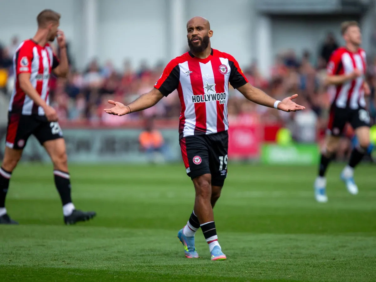Manchester United, Bryan Mbeumo of Brentford looks dejected during the Premier League match between Brentford and Fulham at the Gtech Community Stadium in Brentford, England, on May 18, 2025. (Photo by David Watts | MI News/NurPhoto) (Photo by MI News / NurPhoto via AFP)