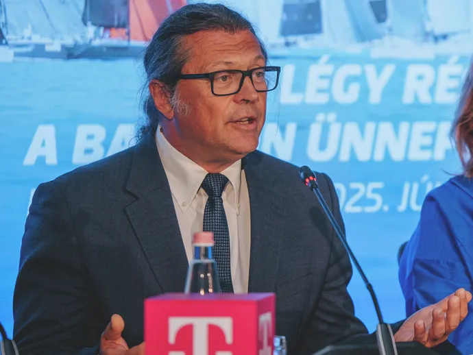 Kékszalag Gellér László, GellérLászló, Budapest 20250604 Vitorlázás 2025 57 Kékszalag Raiffeisen sajtótájékoztató Fotó Koncz Márton Nemzeti Sport Gellér László