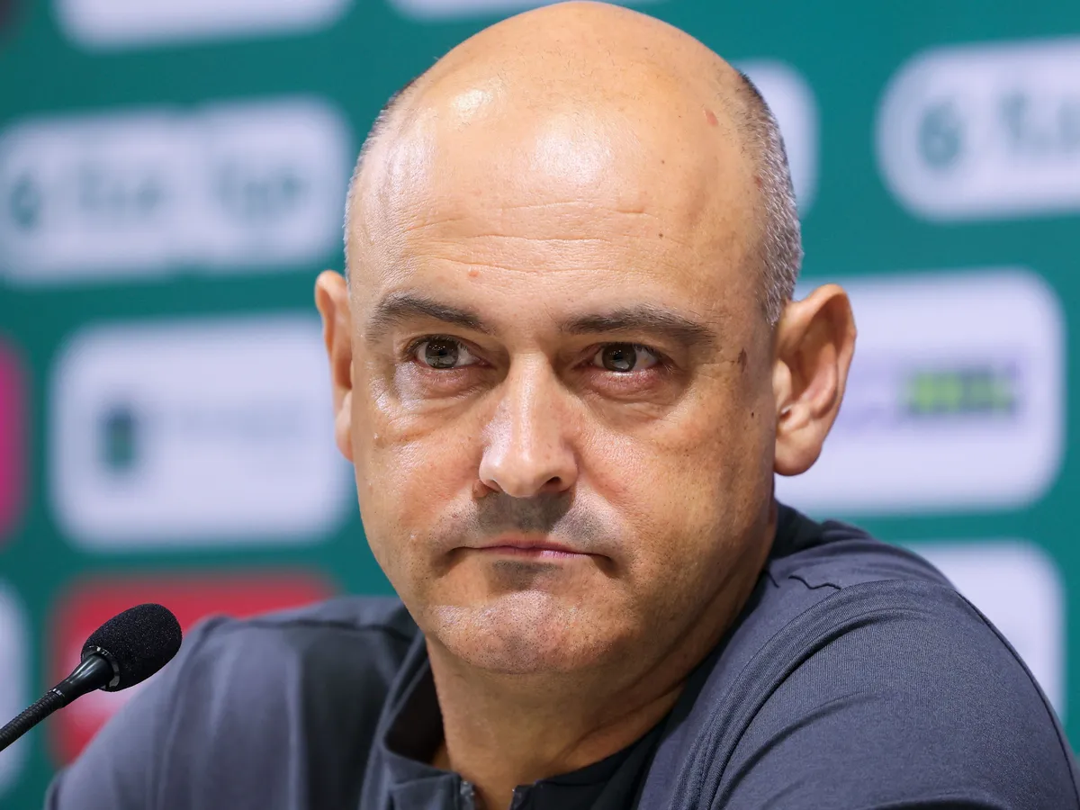 Fradi, Rui Mota vezetőedző a Ludogorec labdarúgócsapatának sajtótájékoztatóján a Groupama Arénában 2025. augusztus 11-én. A bolgár csapat a Ferencváros ellen lép pályára a labdarúgó Bajnokok Ligája-selejtező harmadik fordulójának visszavágóján.
MTI/Hegedüs Róbert