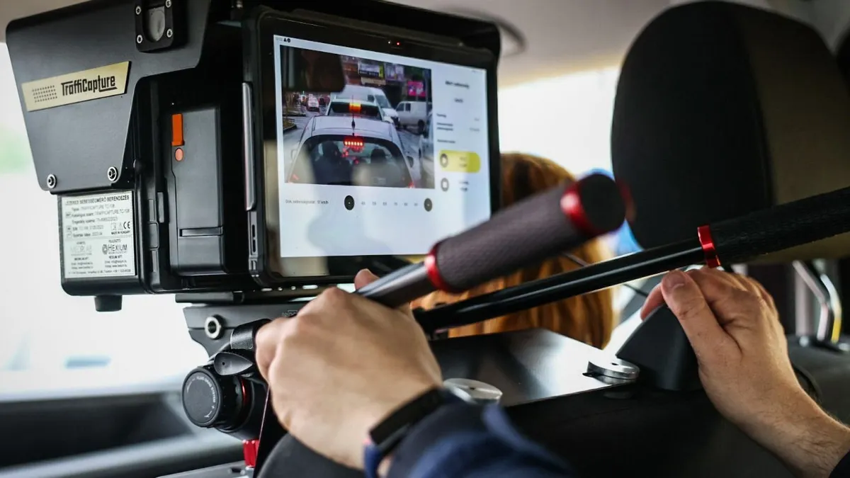 Trükközni próbálnak a gyorshajtók, a traffipaxszal próbálkoznak