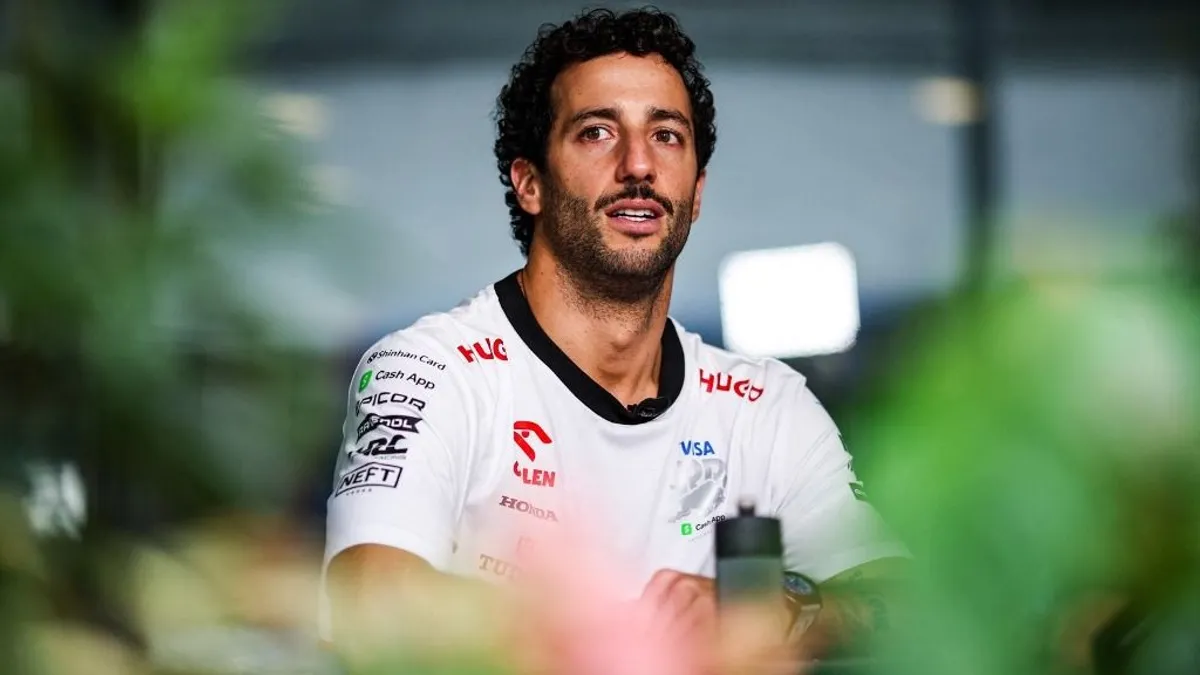 Motorbalesetet szenvedett Daniel Ricciardo