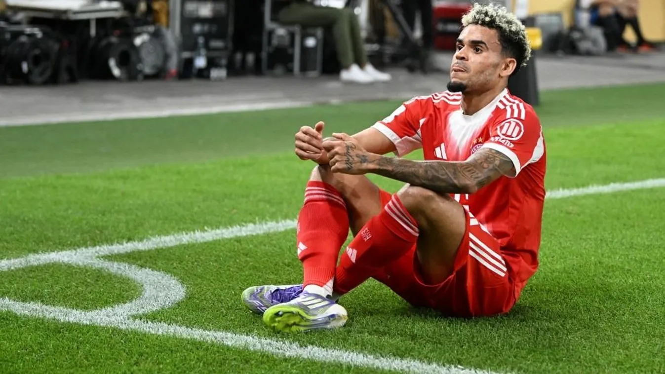 Luis Díaz Diogo Jota gólörömével ünnepelte első gólját a Bayern Münchenben Kép
