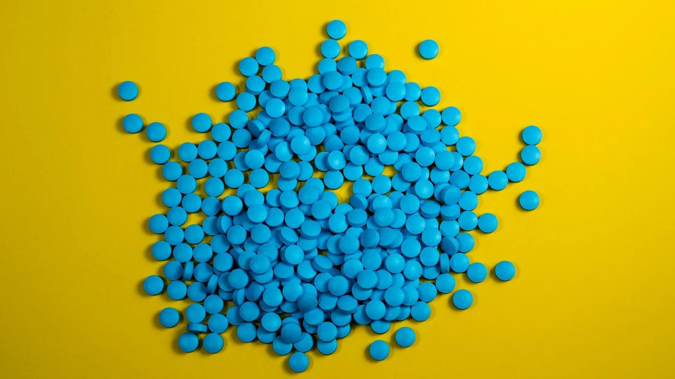 Elképesztő: jön a női Viagra, 50 év feletti nőknek segíthet Kép