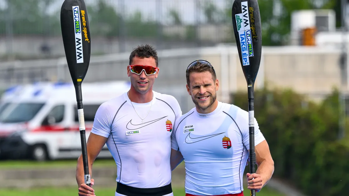 vb, Milánó, 2025. augusztus 23.Kurucz Levente (b) és Nádas Bence a férfi kajak kettesek 500 méteres versenyének középfutama után a milánói kajak-kenu világbajnokságon 2025. augusztus 23-án.MTI/Czeglédi Zsolt