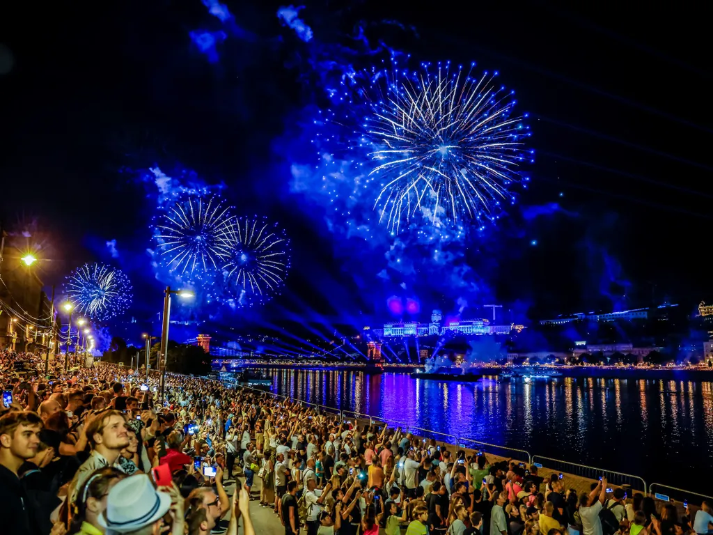 Augusztus 20., tűzijáték, Augusztus20tűzijáték, drónshow, Budapest, 2025.08.20.