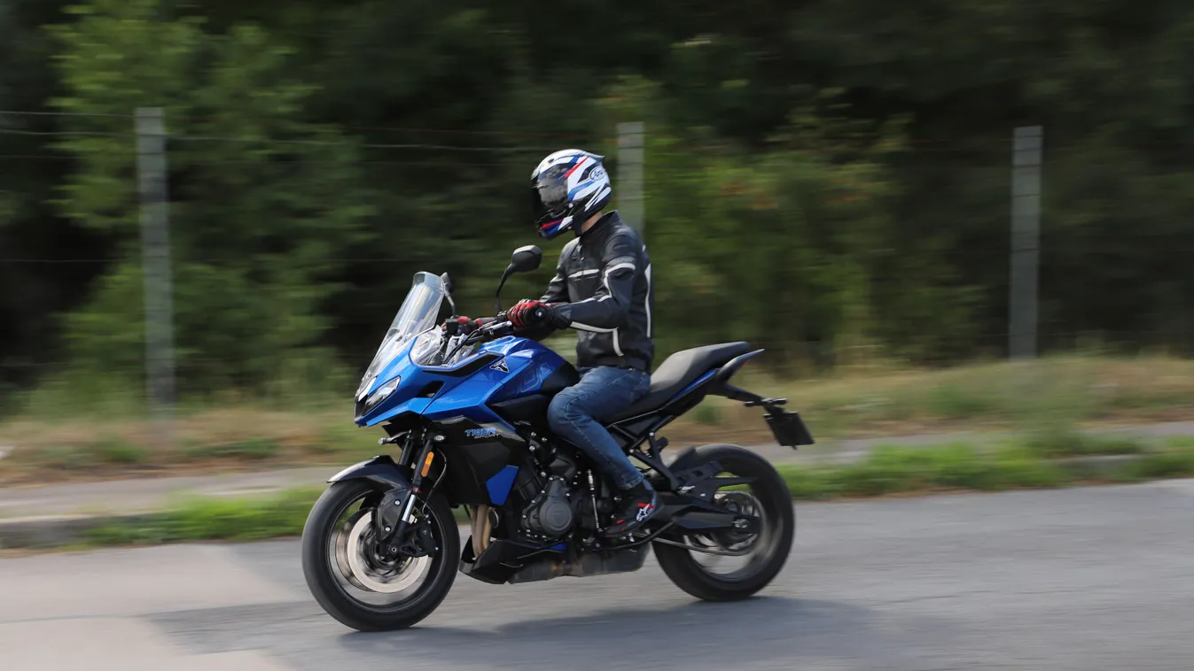 Tigriscsíkos kihívó – Triumph Tiger Sport 800 teszt Kép