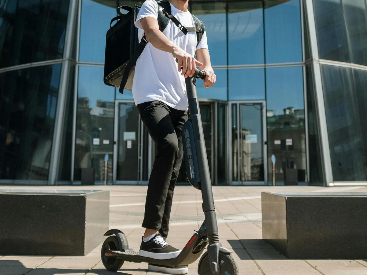 Rollerbalesetben meghalt egy tíz éves gyermek.