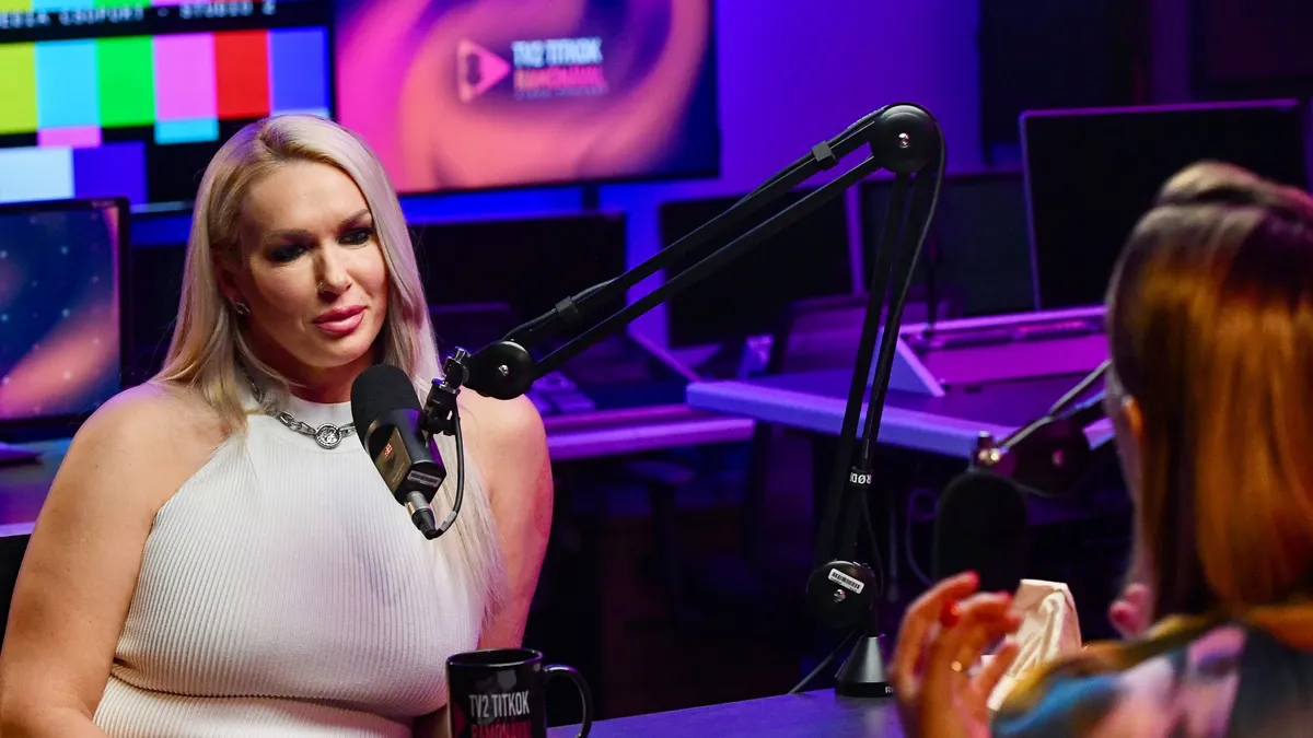 Molnár Anikó: OnlyFans, szex és születésnap - ORIGO