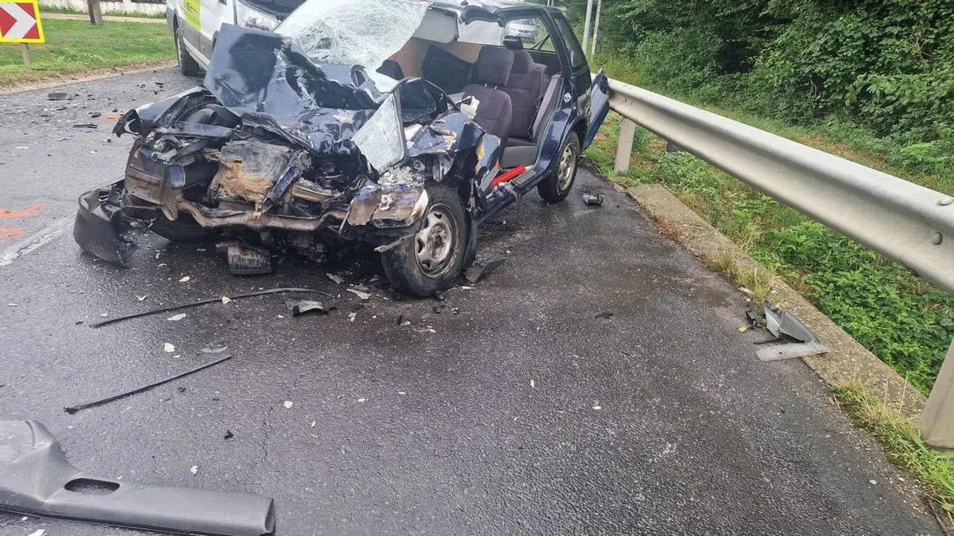 Megrázó helyszíni fotók a vasárnapi halálos balesetről Kép