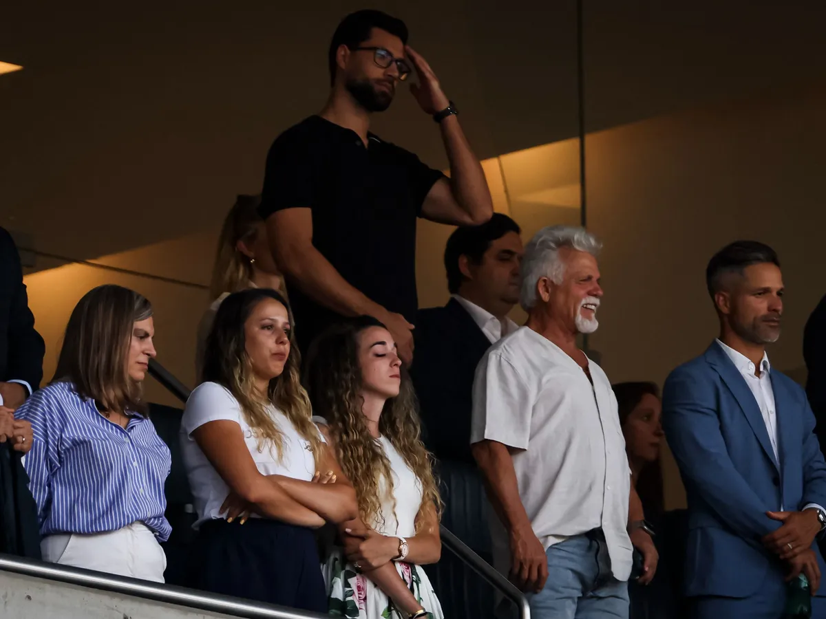 Rute Cardoso, widow of Diogo Jota, pays tribute to Diogo Jota, a Liverpool player who plays for both FC Porto and Atletico de Madrid, and who dies in a tragic accident in Zamora, Spain. (Photo by Rita Franca/NurPhoto) (Photo by Rita Franca / NurPhoto via AFP)