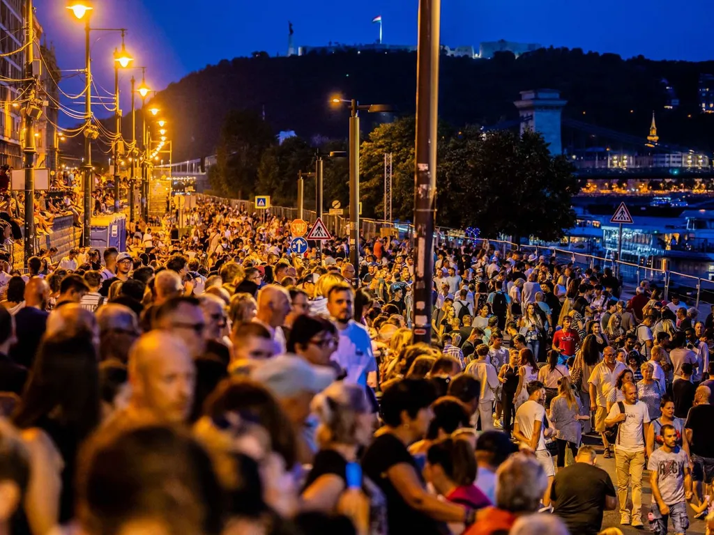 Augusztus 20., tűzijáték, Augusztus20tűzijáték, drónshow, Budapest, 2025.08.20.