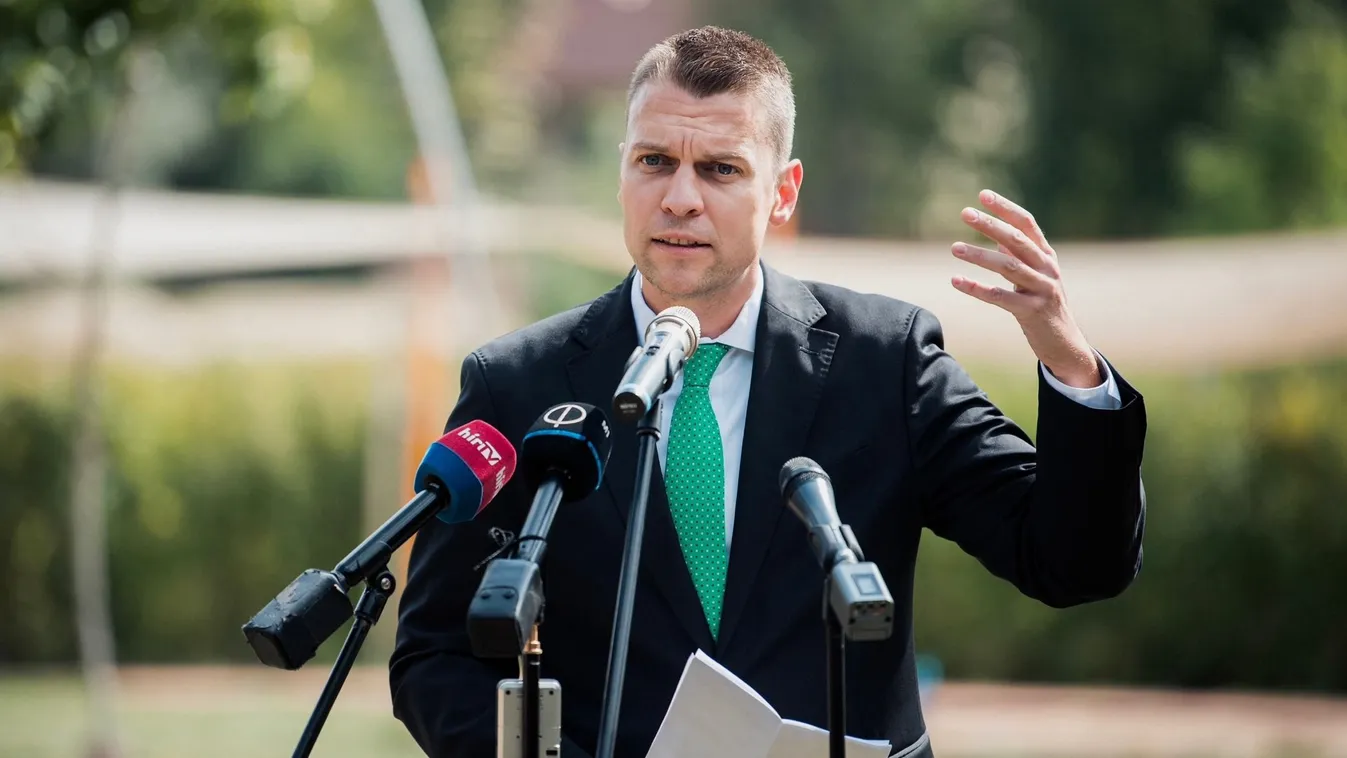 Menczer Tamás: Ukrajna nem méltó az uniós tagságra, ha eltussolja Sebestyén József ügyét Kép