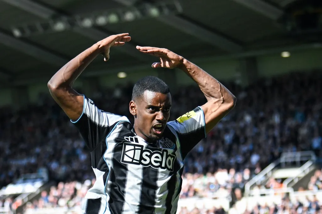 Alexander Isak 130 millió fontért igazolt a Liverpoolhoz a Newcastle Unitedtől