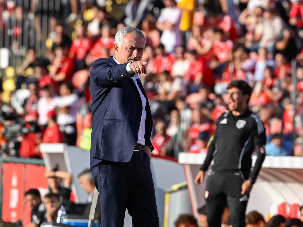 José Mourinho újratöltve: higgadtság, és természetesen győzelem a Benfica edzőjeként