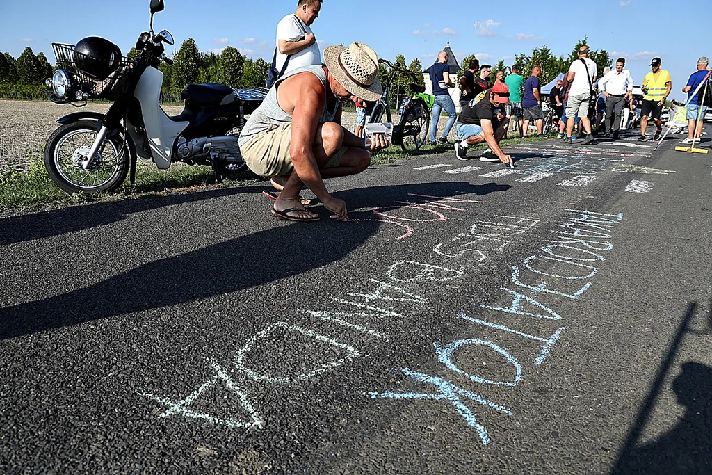 Aszfaltrajzverseny, Hódmezővásárhely, batidai kastély, tüntetés, Márki-Zay Péter