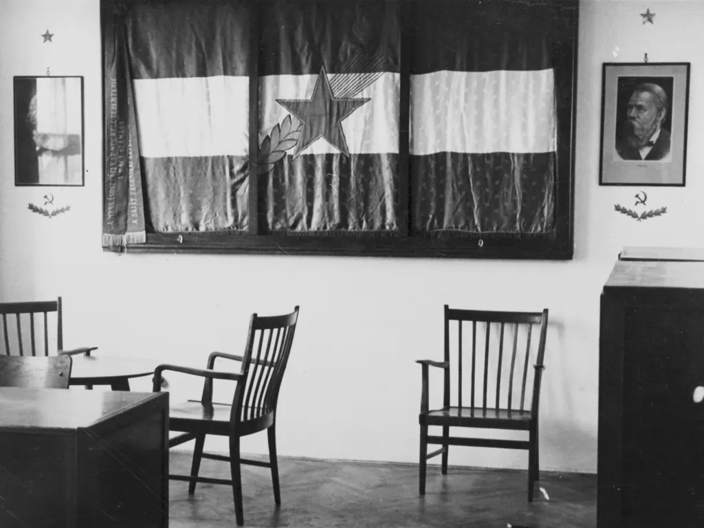 iroda, retro, irodaretro, összeállítás, galéria, 2025