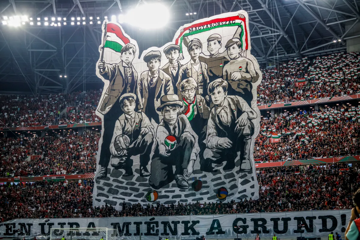 A magyar válogatott tábora ezzel a pazar élőképpel készült a meccsre