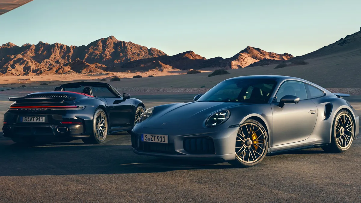 A 61 extra lóerő mellett aktív felfüggesztés segít eltüntetni a 86 kiló súlytöbbletet a Porsche 911 Turbo S-nél