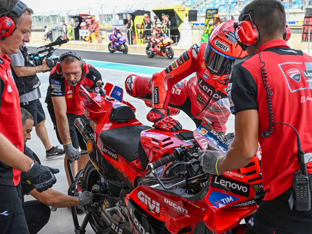 MarcMárquez, MarcMárquezgyorsaságimotorversenyző, Marc Márquez gyorsasági motorversenyző, Marc Márquez Ducati Lenovo Team's Spanish rider Marc Marquez finishes the practice of motorcycle Hungarian Moto GP Grand Prix at the Balaton Park circuit in Balato