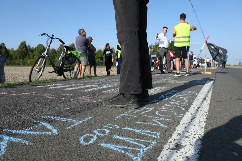 Aszfaltrajzverseny, Hódmezővásárhely, batidai kastély, tüntetés, Márki-Zay Péter