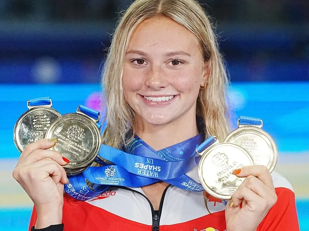 Négy vb-arany és egy elbűvölő mosoly, Summer McIntosh, Hosszú Katinka utódja mindenhol ellenállhatatlan
