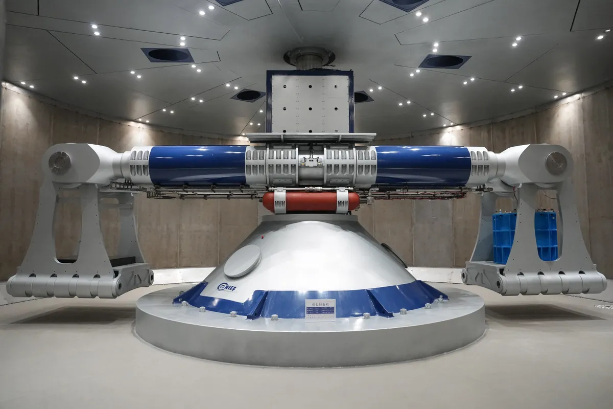 A CHIEF1300 hipergravitációs centrifuga – Fotó: Huang Zonghzhi / XINHUA.