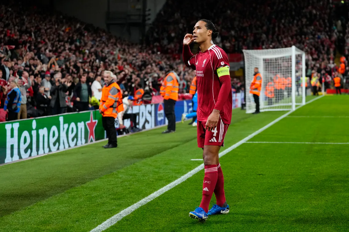 A Liverpool csapatkapitányát, Virgil van Dijkot szemelte ki magának a spanyol sajtó