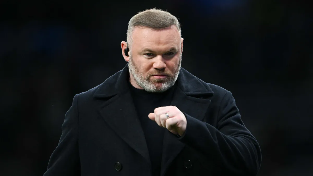 LONDON, UNITED KINGDOM - SEPTEMBER 16: Wayne Rooney speaks at the end of the UEFA Champions League football match between Tottenham Hotspur and Villarreal CF at Tottenham Hotspur Stadium on September 16, 2025 in London, United Kingdom. Rasid Necati Aslim / Anadolu (Photo by Rasid Necati Aslim / Anadolu via AFP)
