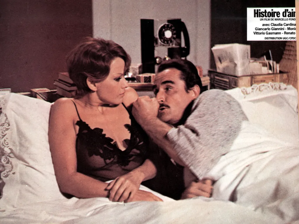 ClaudiaCardinalelegjobbfilmjei, Claudia Cardinale legjobb filmjei,  Claudia Cardinale,  ClaudiaCardinale, színésznő, film, mozi,     Year: 1975 - italy  Vittorio Gassman, Claudia Cardinale   Director: Marcello Fondato (Photo by Archives du 7eme Art / Phot