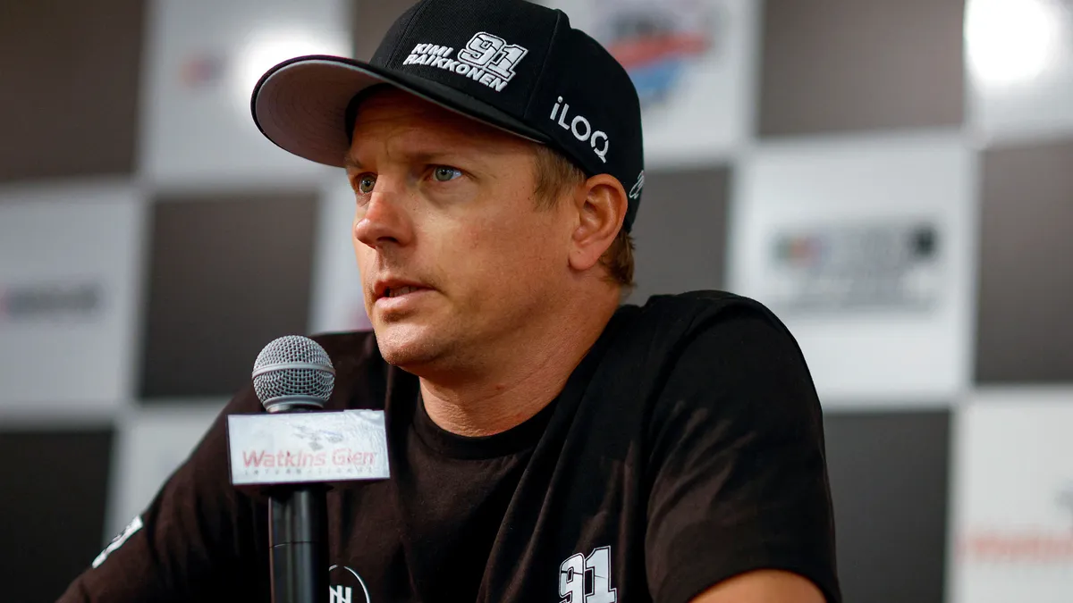 „Küldetés teljesítve” – újra világbajnoki címet ünnepelhetett Kimi Räikkönen