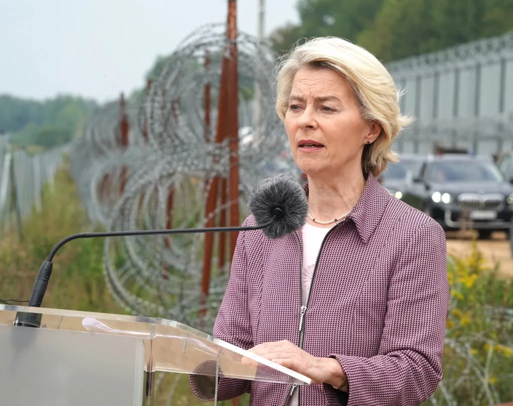 Ursula von der Leyen a körút egy korábbi állomásán
