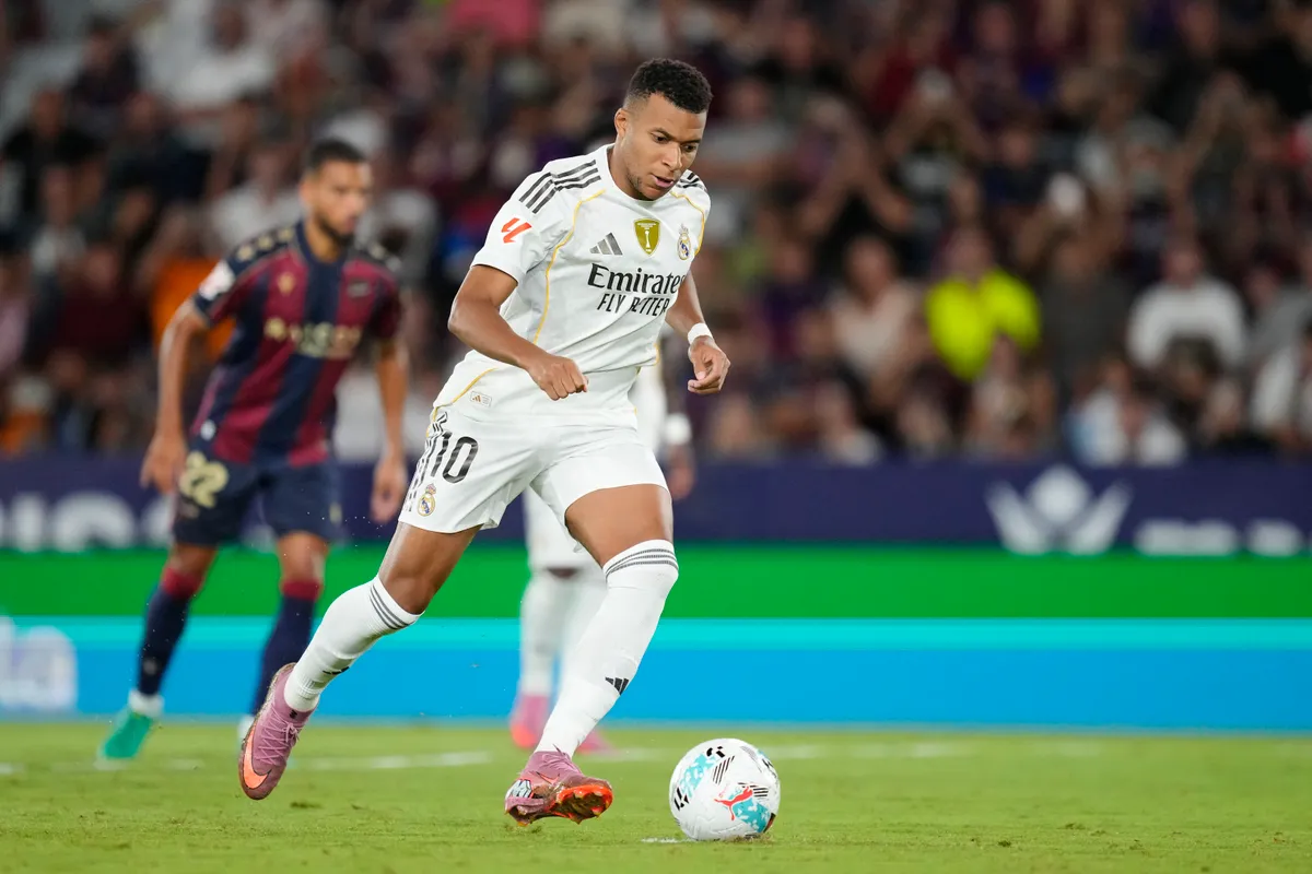 Kylian Mbappéval nem bírnak az ellenfelek védői