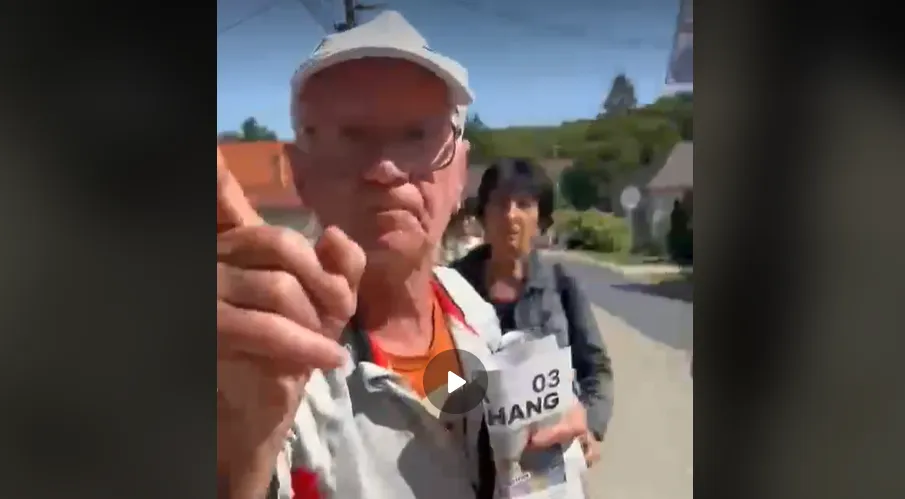 Császár Attila volt a dühöngő horda célkeresztjében, aztán egy kismamára támadtak