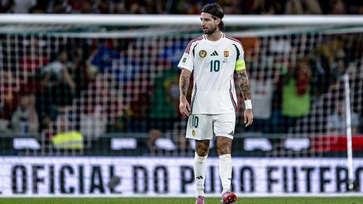 Lehullt a lepel: ez történt Szoboszlai és Ronaldo mezcseréjén