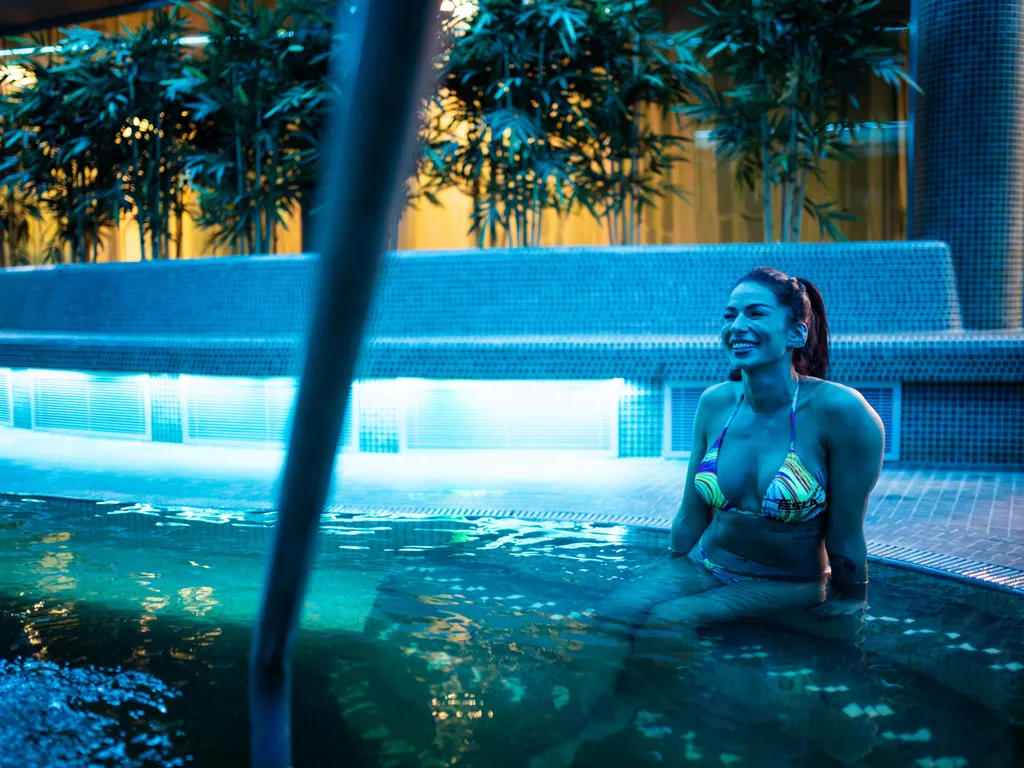 Nagy Bettina magyar IFBB bikini fitness versenyző, NagyBettina, forgatás, werk, 2025.10.07.