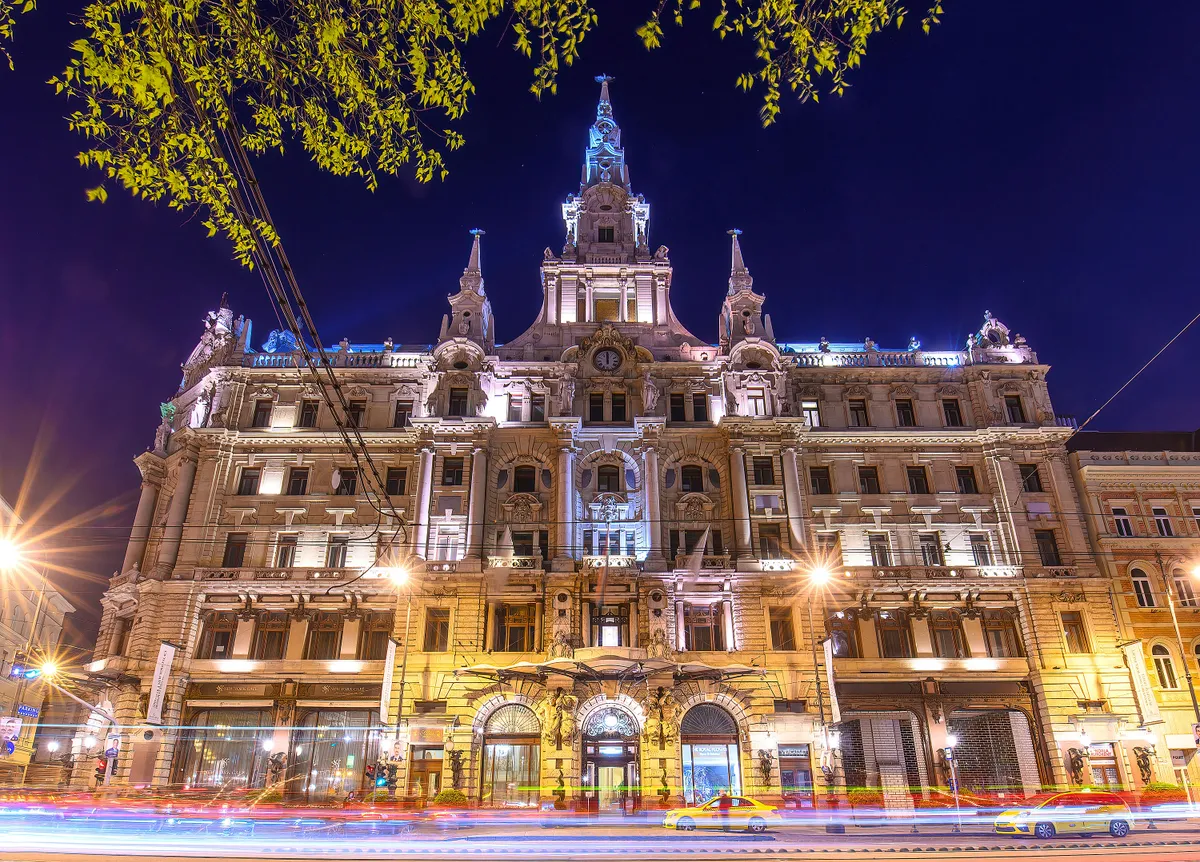 Az Anantara New York Palace Budapest is a díjazott hotelek között van – Fotó: Shutterstock/Mitzo
