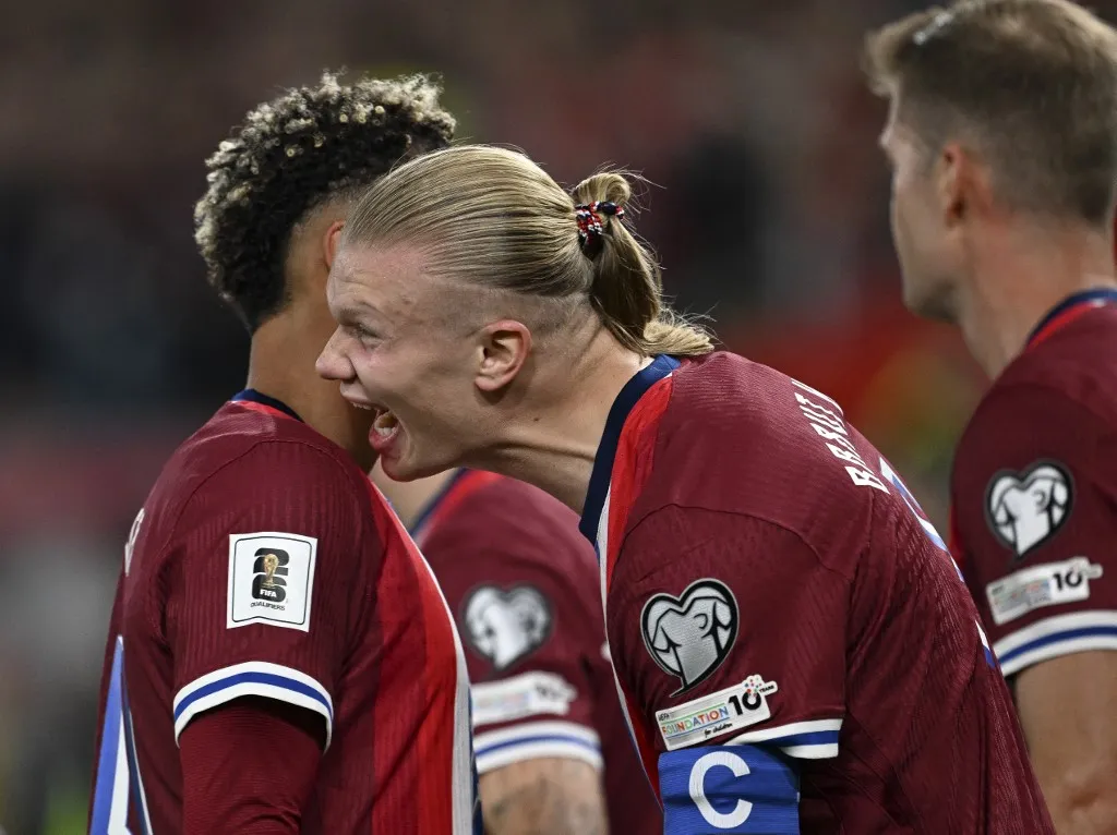 Erling Haaland triplájával simán nyertek a norvégok