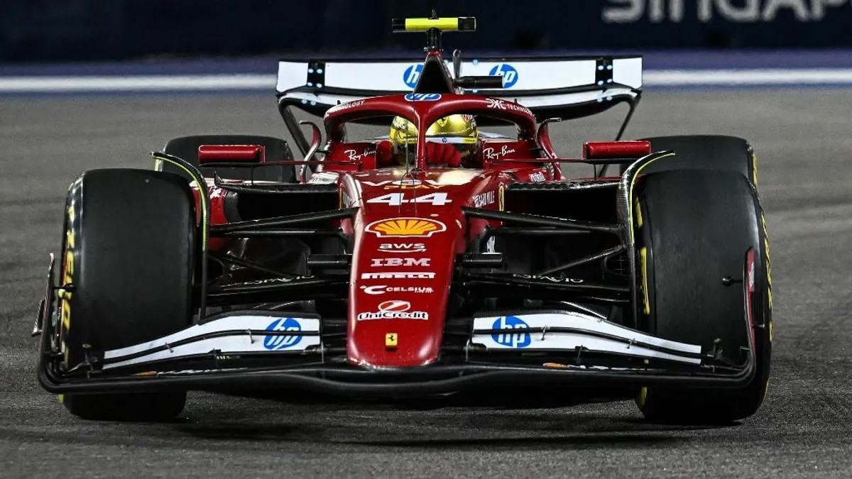 Hamilton büntetése miatt változott a Szingapúri Nagydíj végeredménye