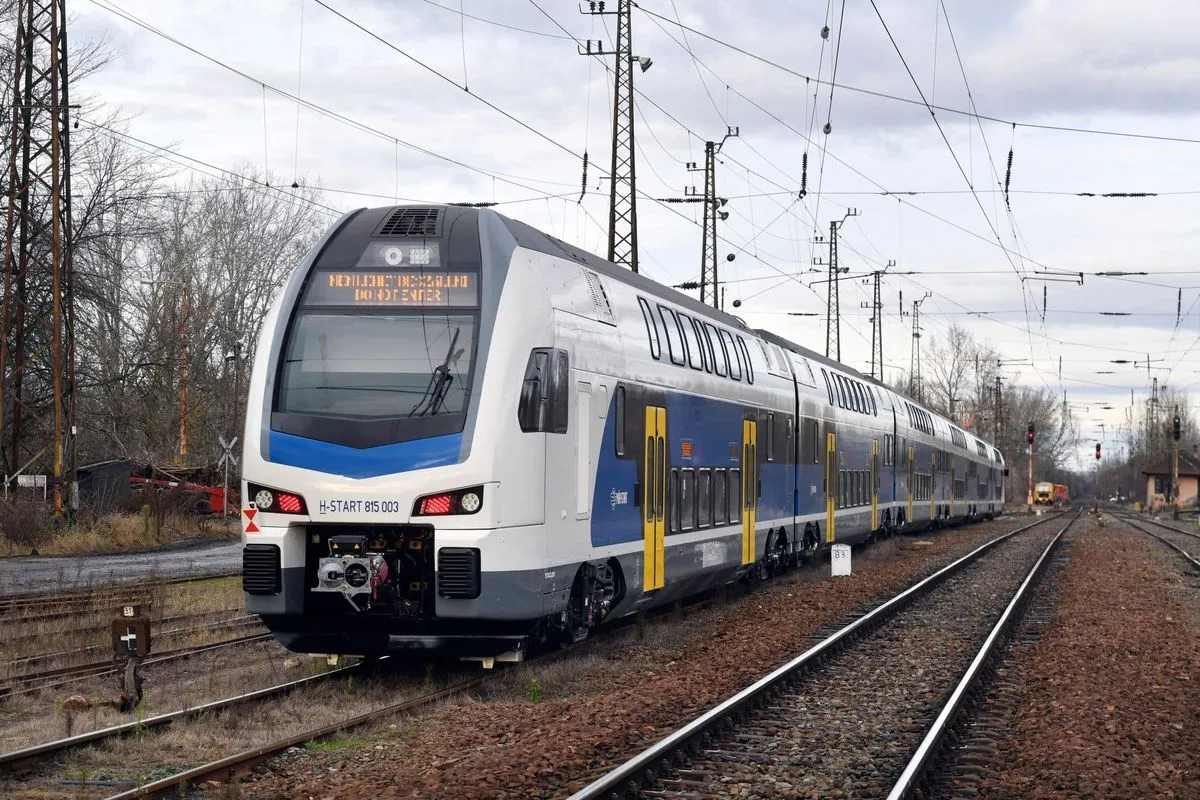 Halálos vonatgázolás történt Kisteleknél szombat délután.