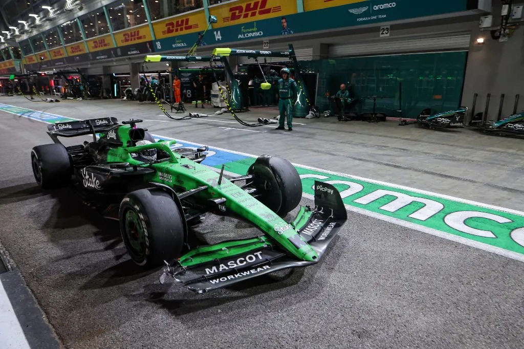 Ezúttal a szerelők voltak leginkább főszerepben Szingapúrban a Forma-1-es nagydíjon