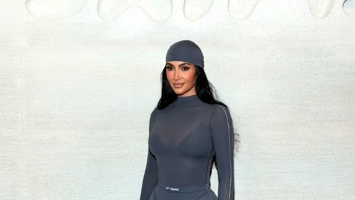 Kim Kardashian a NikeSKIMS bemutató eseményén.