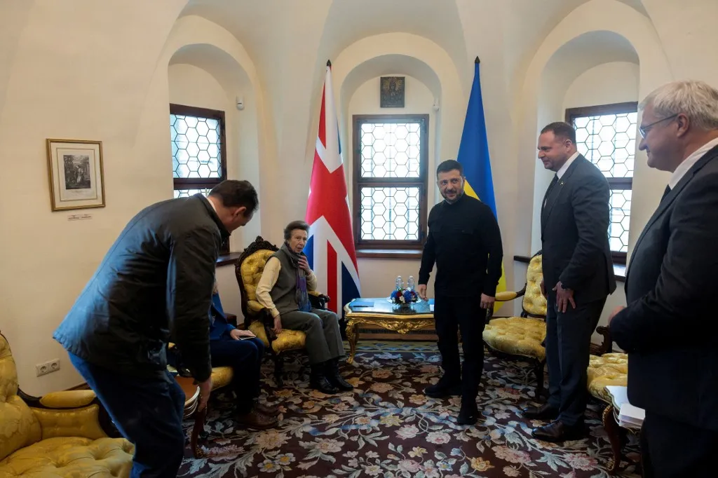 Andrij Jermak, Zelenszkij kabinetfőnöke nagyobb hatalommal rendelkezik mint maga az ukrán elnök