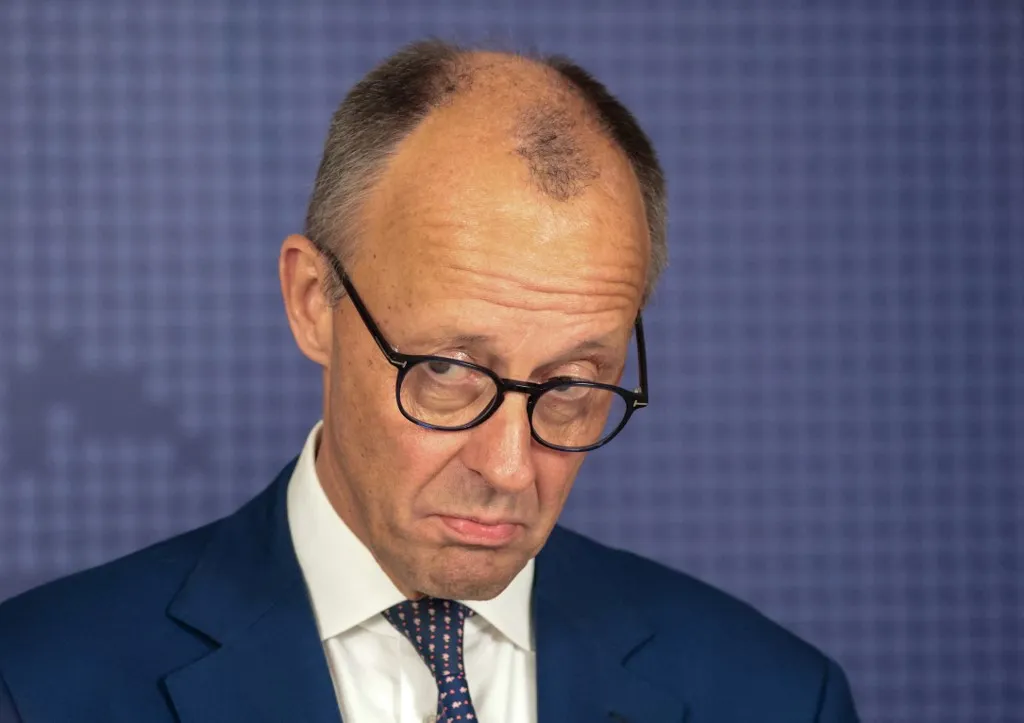 Az Iris Stalzert ért késes támadás Friedrich Merz német kancellárt is megdöbbentette