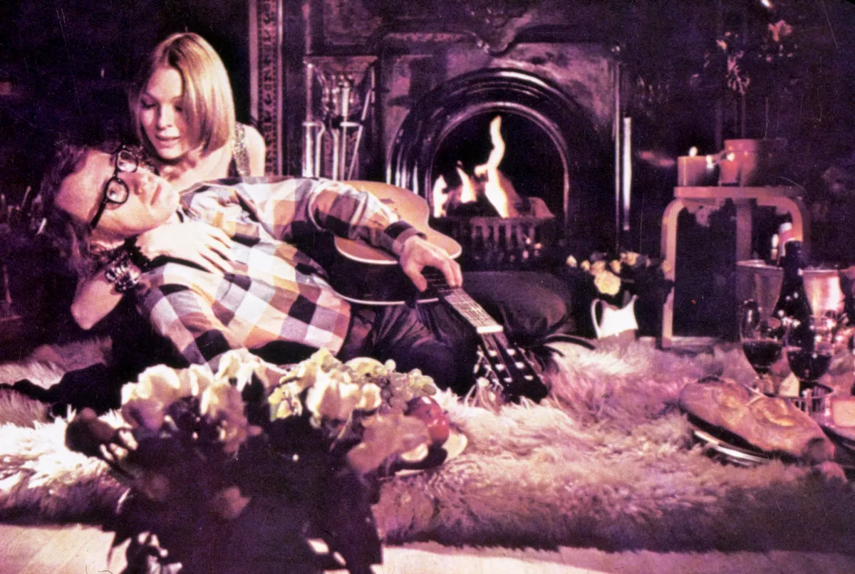 Photo ID - 31740, Year - 1972, Film Title - PLAY IT AGAIN, SAM, Director - HERBERT ROSS, Studio - PARAMOUNT, Keywords - 1972, WOODY ALLEN, DIANE KEATON, HERBERT ROSS