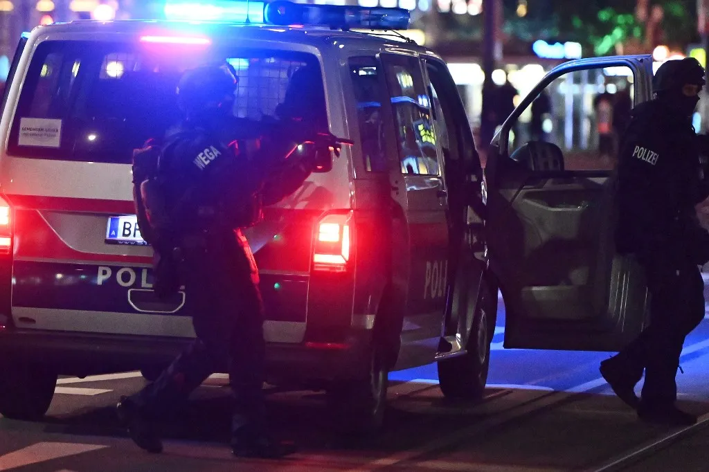 A bécsi terrortámadás után hermetikusan lezárták a belvárost — a támadó 9 percen belül meghalt.