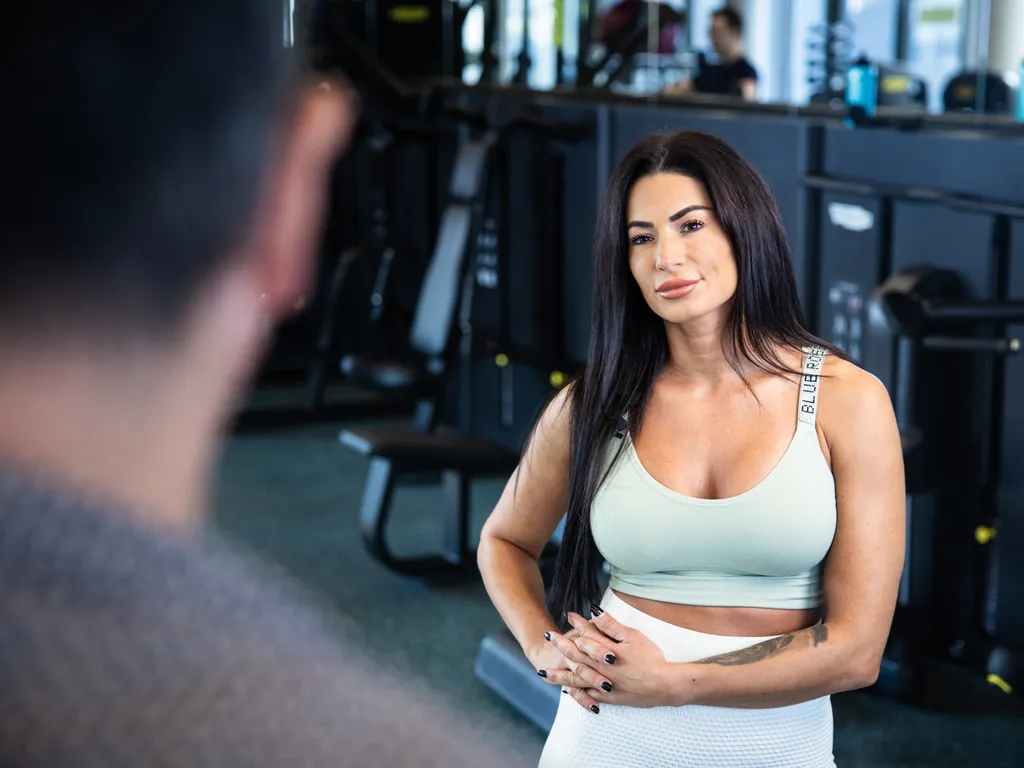 Nagy Bettina magyar IFBB bikini fitness versenyző, NagyBettina, forgatás, werk, 2025.10.07.