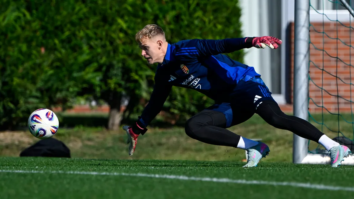 Telki, 2025. október 13.
Tóth Balázs kapus a magyar labdarúgó-válogatott edzésén az MLSZ Telki Edzőközpontjában 2025. október 13-án. A magyar csapat másnap világbajnoki selejtező mérkőzést játszik a portugálok ellen Lisszabonban.
MTI/Purger Tamás